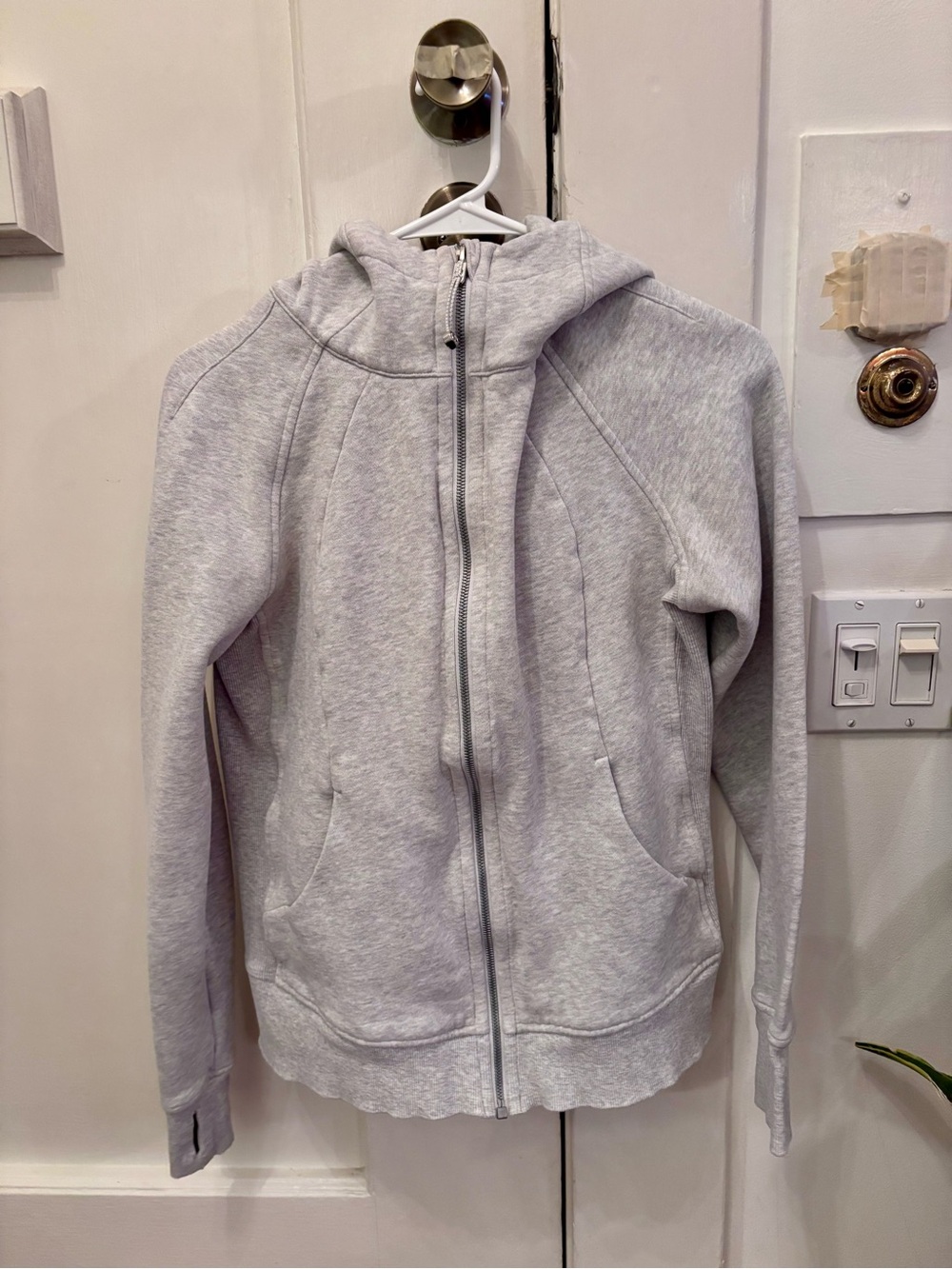 Lululemon light gray scuba hoodie, size 10